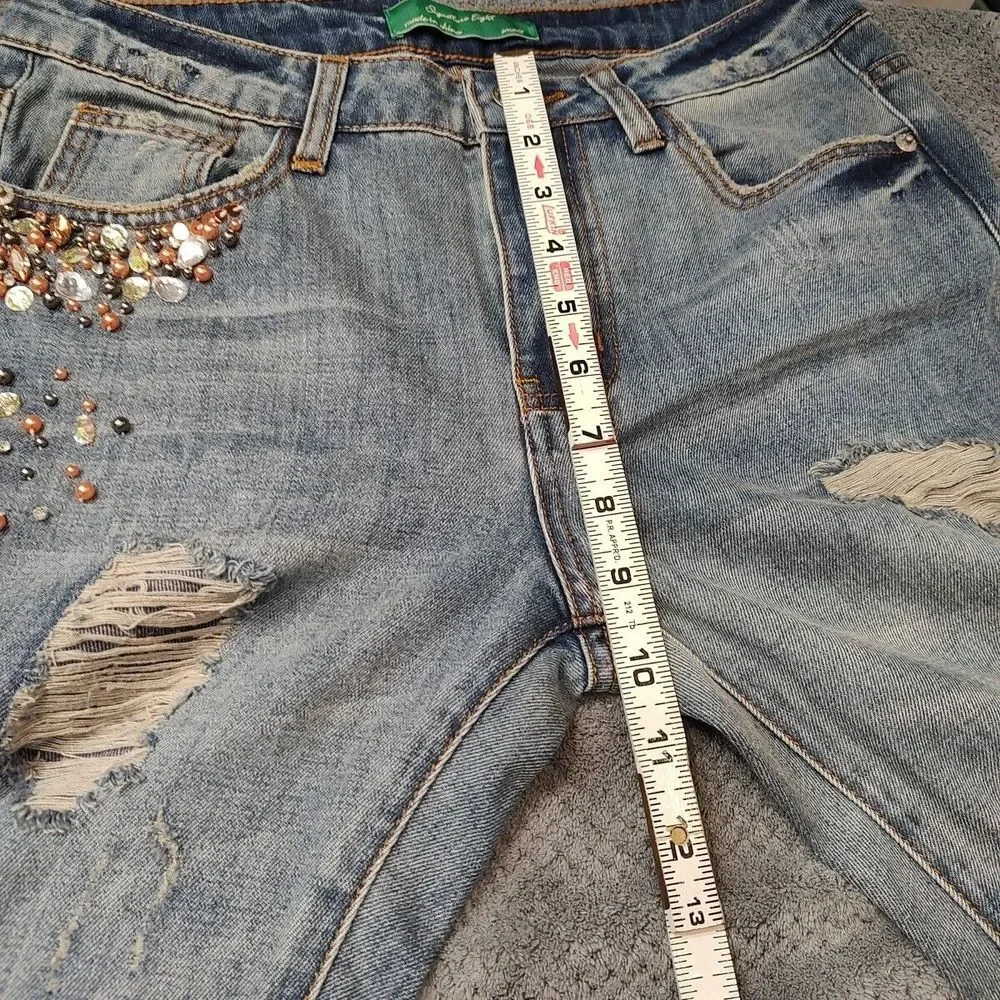 Signature Eight Women's‎ Jeans Sz Small Blue Denim Distressed Embellished TWEE
